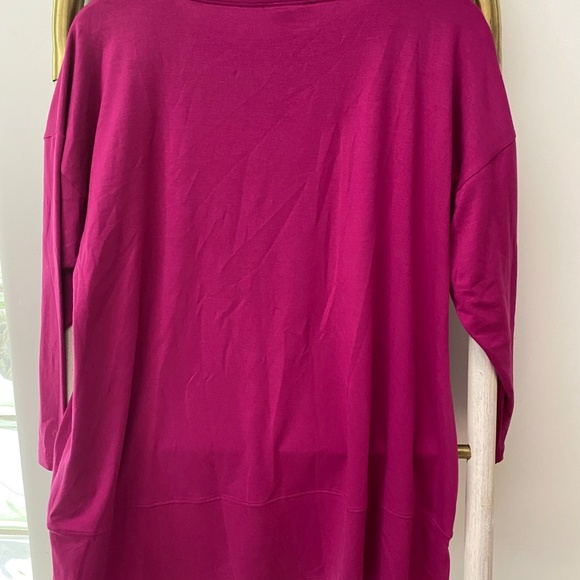 NWT Eileen Fisher USA Layered-Hem 3/4 Sleeves Magenta Tunic Size S/P - Picture 2 of 6